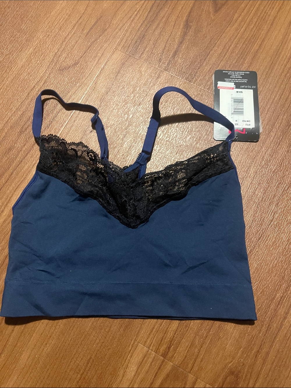 3/$15. Maidenform bra M